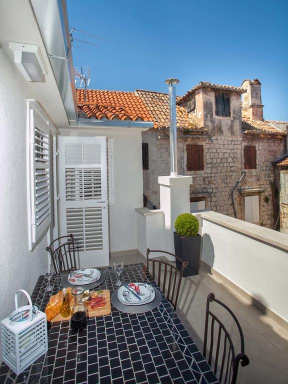 Apartment Heart Of Trogir Buitenkant foto