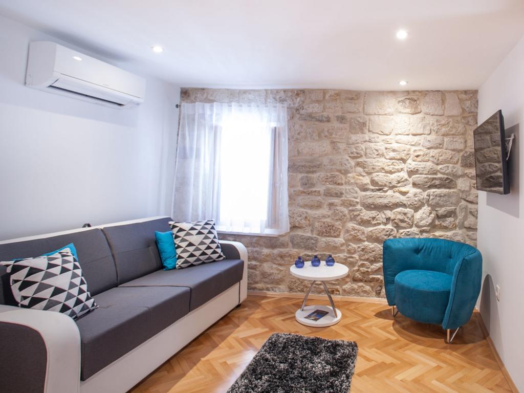 Apartment Heart Of Trogir Buitenkant foto
