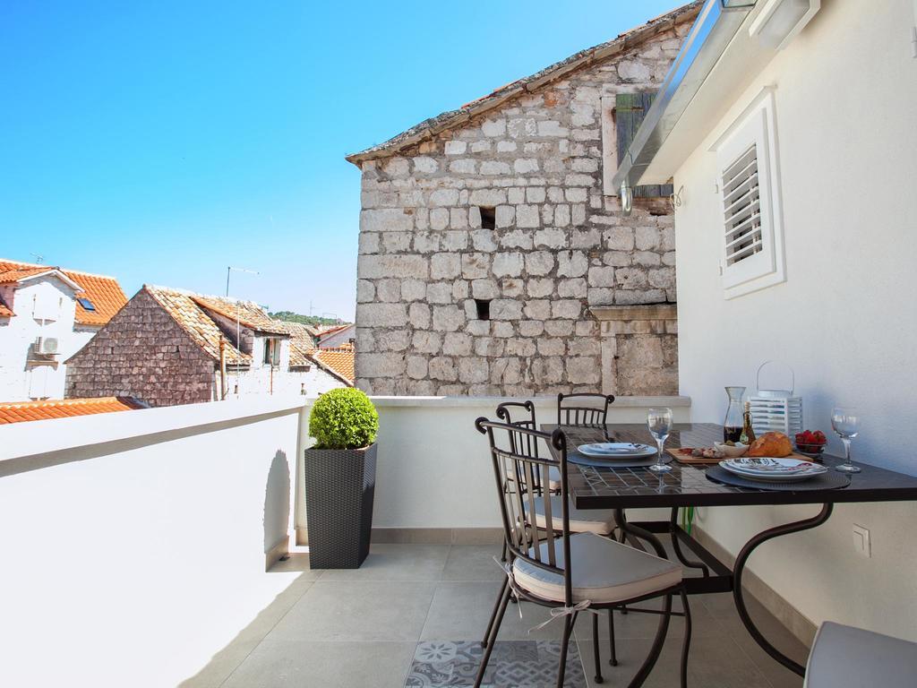 Apartment Heart Of Trogir Buitenkant foto